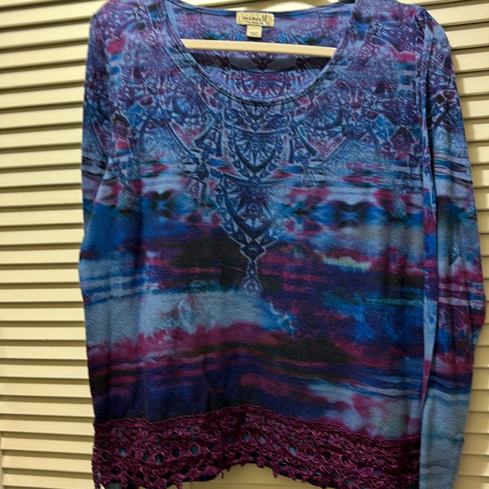 Ladies long sleeve, lightweight T-shirt .Size Large print on front & back.